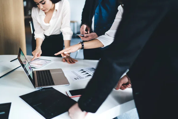 Group Anonymous Office Workers Formal Clothing Having Having Brainstorm White — Stock Photo, Image