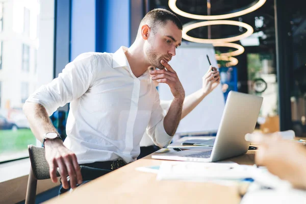 Side View Smart Serious Modern Man Stylish Formal Wear Sitting — Stock Photo, Image