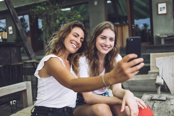 Cheerful Trendy Female Smiling Using Smartphone Take Selfie Young Friend — Stock Photo, Image