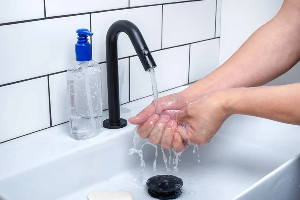 Mycie Rąk Mydłem Celu Ochrony Przed Bakteriami Wirusami — Zdjęcie stockowe