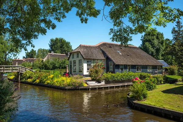 Pittoresco Villaggio Giethoorn Nei Paesi Bassi — Foto Stock