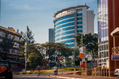 Kigali, Ruanda - 21 Eylül 2018: Ubumwe Grande Hotel şehir merkezindeki sokak seviyesinden izlendi