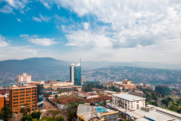 Kigali Rwanda Września 2018 Szeroki Widok Panoramiczny Centrum Miasta Wieżą — Zdjęcie stockowe