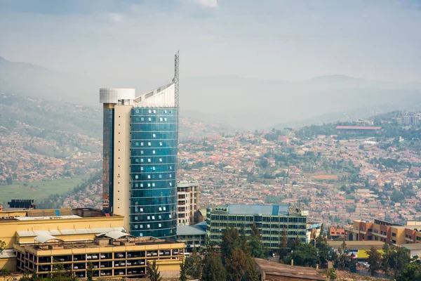 Kigali Ruanda Septiembre 2018 Torre Ciudad Kigali Aislada Telón Fondo — Foto de Stock