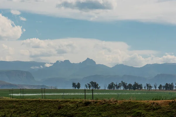Vistas Las Montañas Drakensberg Que Rodean Anfiteatro Kwazulu Natal Sudáfrica — Foto de Stock
