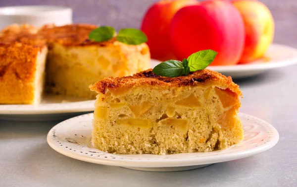 Apple cake served on plate — Stock Photo, Image