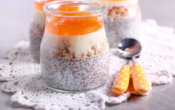 Chia seed, oat flakes, yogurt and marmalade — Stock Photo, Image