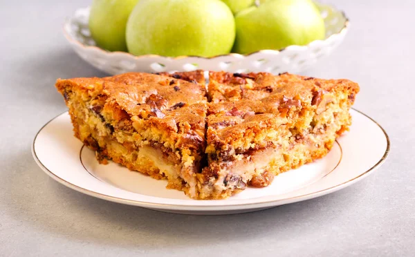 Fatias de bolo de maçã — Fotografia de Stock