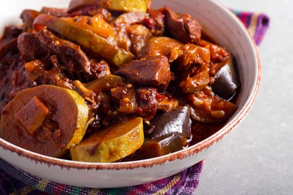 Meat and vegetable stew — Stock Photo, Image