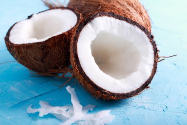 Ham taze hindistan cevizi