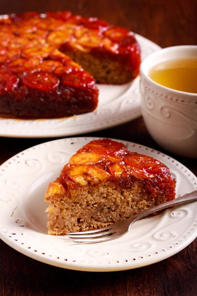 Caramel banana upside down cake