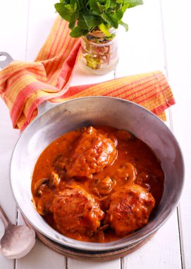 Tavuk Valencia - Komposto tavuk uyluk 