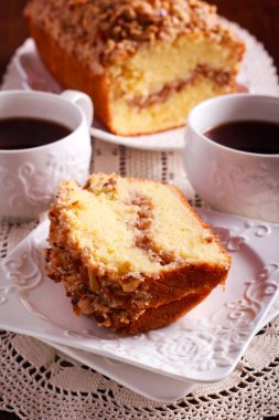 Tarçın ve ceviz kahve kek,