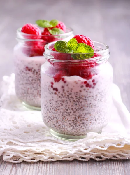 Raspberry and chia seed pudding — Stock Photo, Image