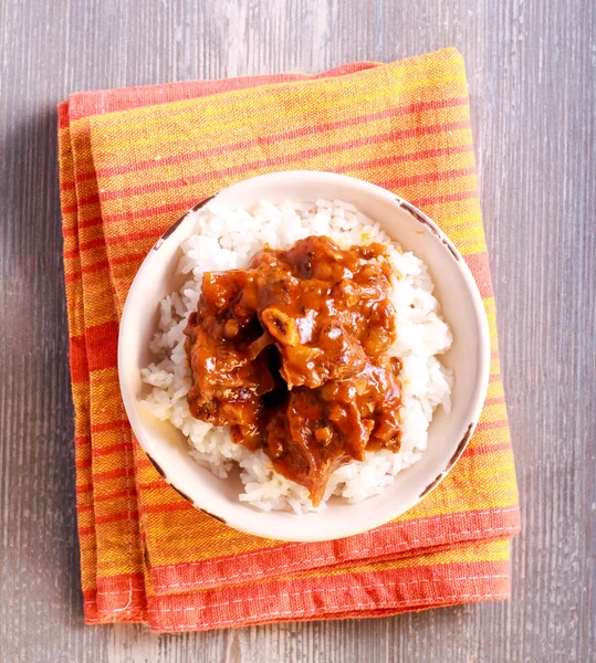 Rice with pork ribs and gravy — Stock Photo, Image