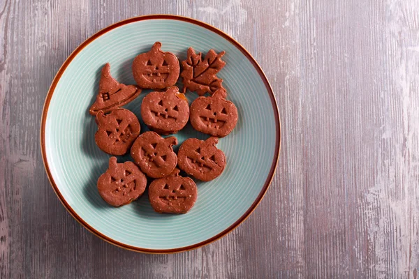 Шоколадне печиво з карамельною начинкою — стокове фото