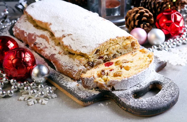 Stollen - German traditional Christmas cake — Stock Photo, Image
