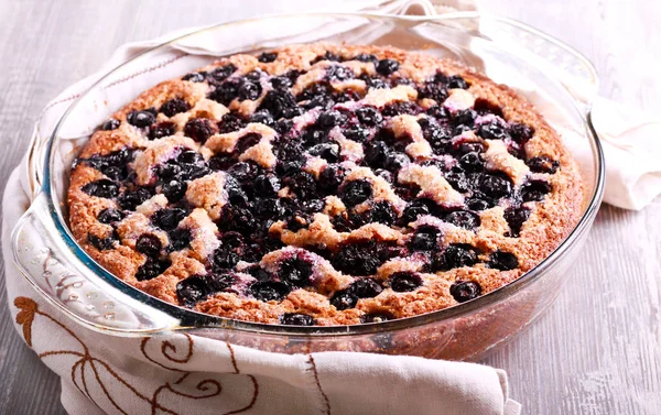 Pastel de mantequilla de trigo integral con bayas — Foto de Stock