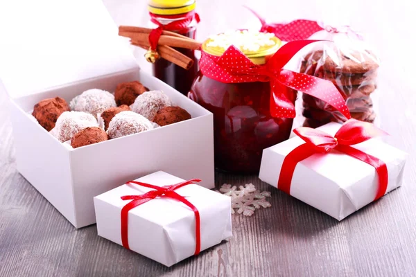 Homemade edible Christmas gifts — Stock Photo, Image