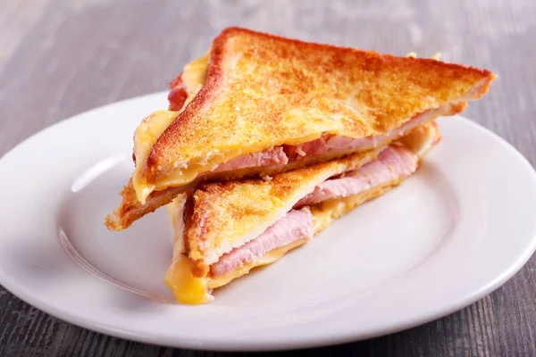 Croque monsieur  sandwich — Stock Photo, Image