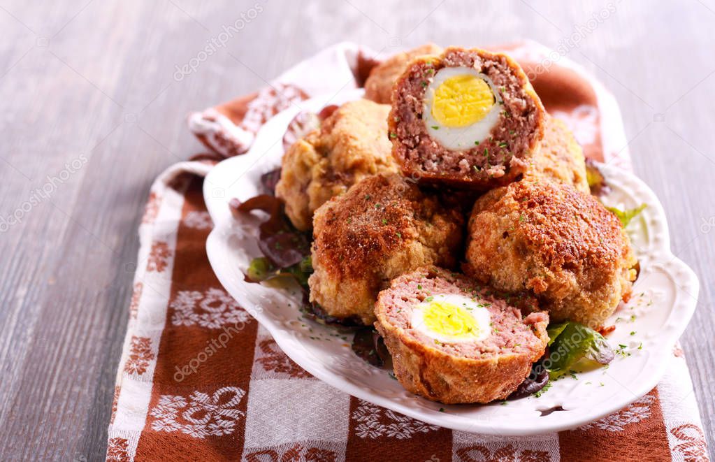 Mincemeat balls with eggs inside 