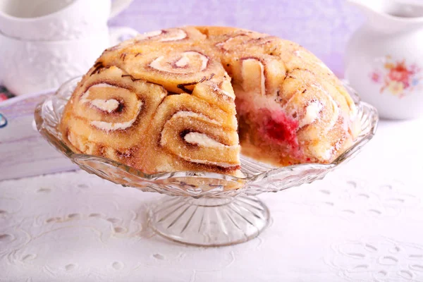 Royal charlotte taart - swirl broodje cake — Stockfoto