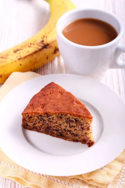 바나나 케이크의 슬라이스 — 스톡 사진