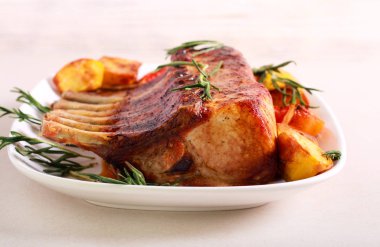 Kemiğe domuz pirzolası