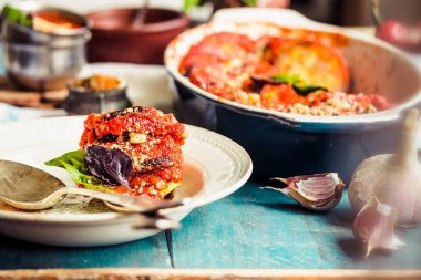 Ratatouille - Fransız mutfağı bir klasik vejetaryen yemek. Bak