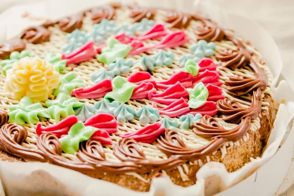 Opened Traditional Kiev Whole round cake with hazelnuts and butt — Stock Photo, Image