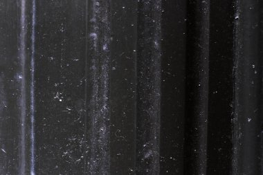 Siyah ışık metal kapı yüzeyi