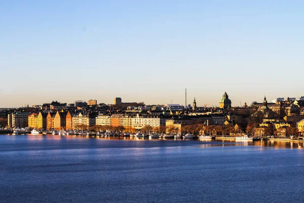 Stoccolma vista - la parte storica della città sull'isola di Kungsholmen al tramonto — Foto Stock