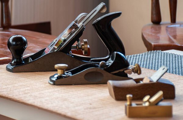 hand planers that consecutively placed in workshop