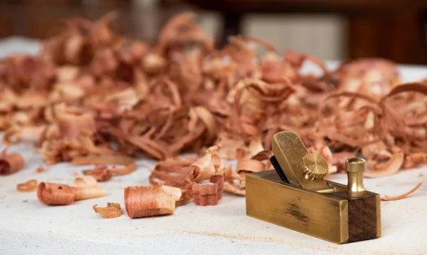 Een Messing Handschaafmachine Dennenhout Vioolmakers — Stockfoto