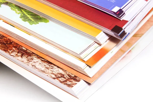 Stack di riviste colorate — Foto Stock