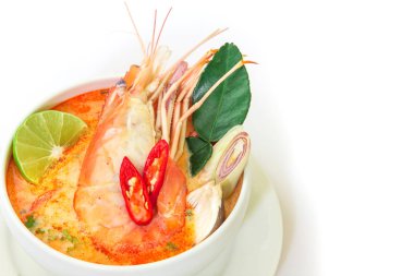 Beyaz kase, ünlü Tha karidesli Asya baharatlı çorba kadar kapatın