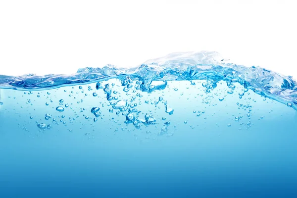 Fermer bleu éclaboussure d'eau avec bulles sur fond blanc — Photo