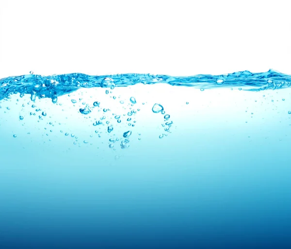 Fermer bleu éclaboussure d'eau avec bulles sur fond blanc — Photo