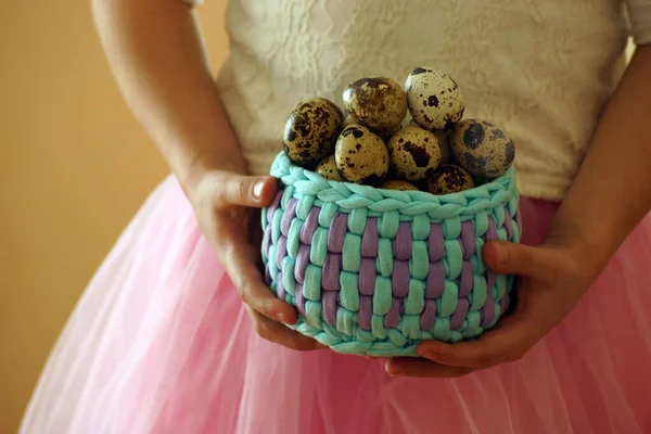 Girl Holds Basket Quail Eggs — Stock Photo, Image