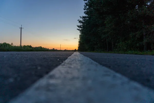 Landschaft Und Sonnenuntergang Über Der Straße Weißrussland — Stockfoto