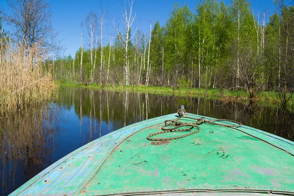 Båt Sjön Klar Solig Dag — Stockfoto