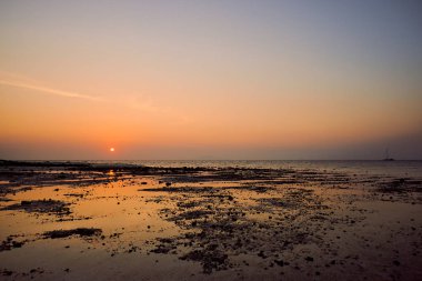 16 Ocak 2020 'de Thale Waek of Krabi' de bir gün doğumu..
