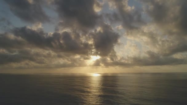 Antenn Vackra Stranden Solnedgång Cancun Mexico — Stockvideo