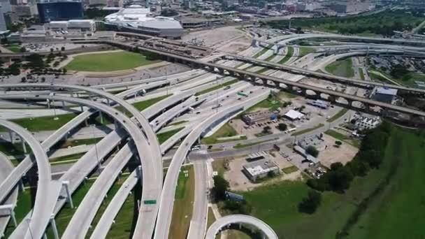Aéreo Carretera Concurrida Centro Dallas Texas — Vídeo de stock