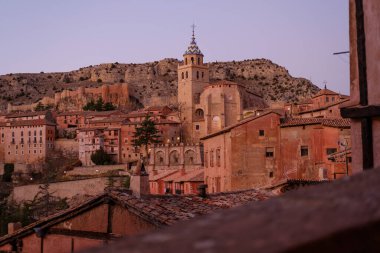 Albarakin, Teruel. Duvarlı ortaçağ şehri