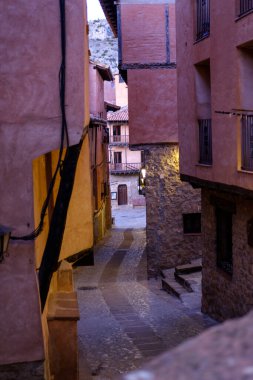 Albarakin, Teruel. Duvarlı ortaçağ şehri