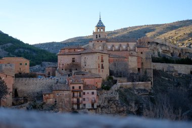 Albarakin, Teruel. Duvarlı ortaçağ şehri