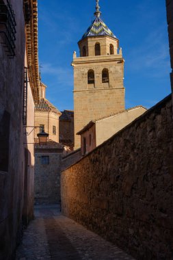 Albarakin, Teruel. Duvarlı ortaçağ şehri
