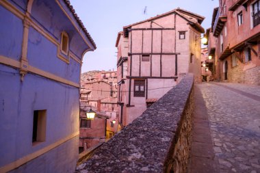 Albarakin, Teruel. Duvarlı ortaçağ şehri