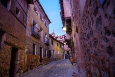 Albarakin, Teruel. Duvarlı ortaçağ şehri
